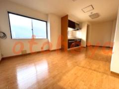 tokyo4物件 4LDK 14.7万円の写真４