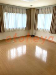 tokyo4物件 4LDK 14.7万円の写真５