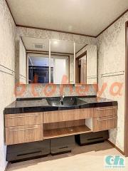 tokyo23物件 5SLDK 50万円の写真８
